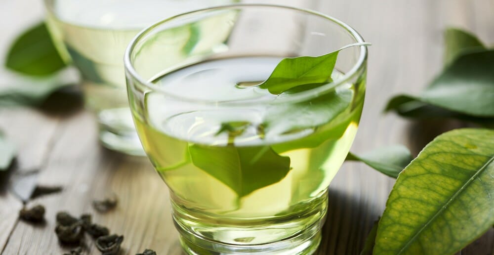 Le thé vert fait-il vraiment maigrir ?