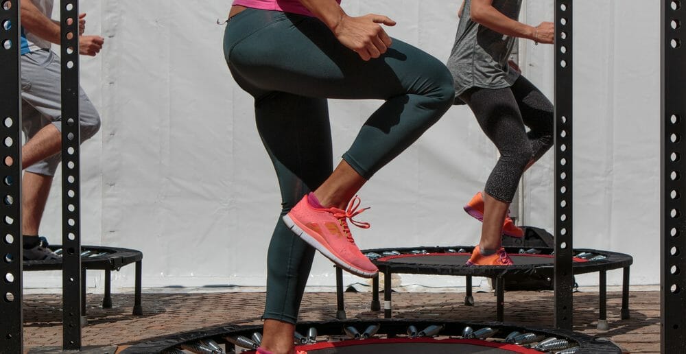 Le trampoline pour faire faire de l'exercice à ses enfants - Blog