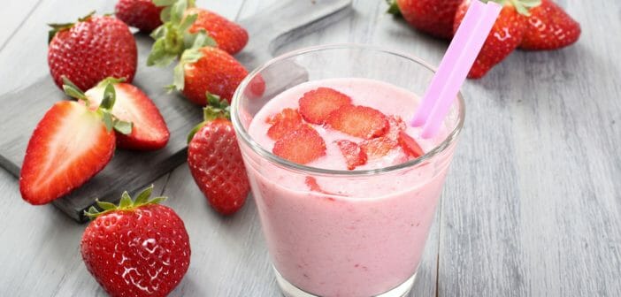 Un smoothie fraise pendant un régime, une bonne idée