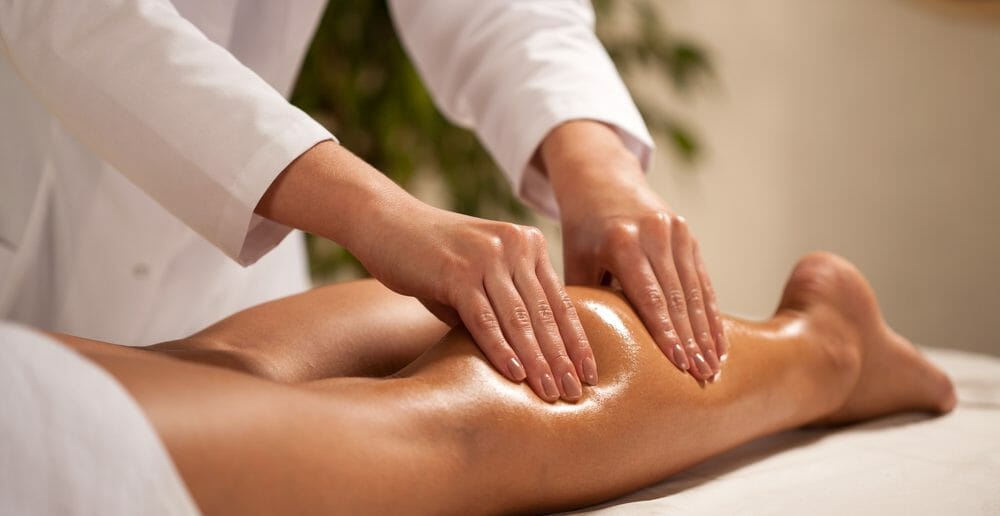 Le massage : quels effets contre les jambes lourdes ?